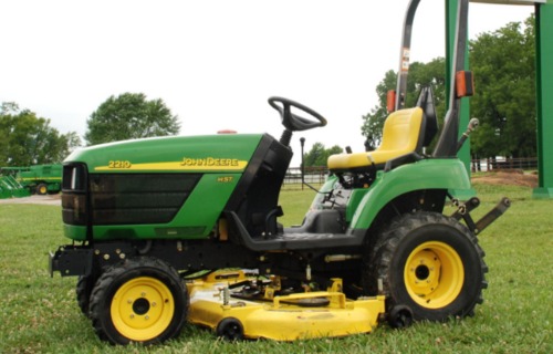 Product picture 2210 John Deere Compact Utility Tractor Manual TM2074